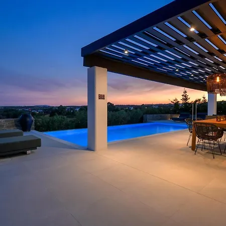 Astrea Villa
