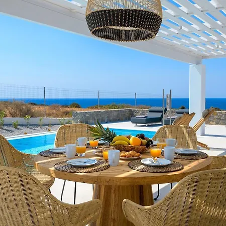 Willa Astrea Lakhania